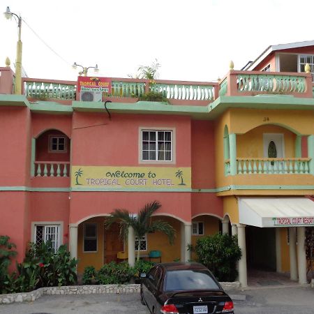 Tropical Court Hotel Montego Bay Exterior foto