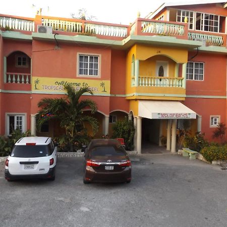 Tropical Court Hotel Montego Bay Exterior foto
